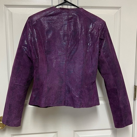 Pelle Studio Wilsons 3-Piece Elegant Purple Women's 100% Leather Pantsuit - Picture 5 of 16